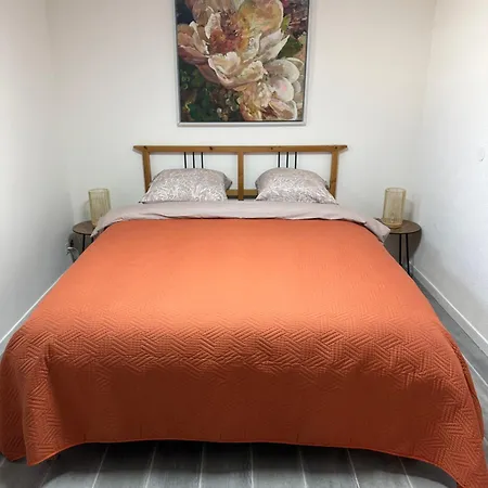 Les Mirabelles Apartament