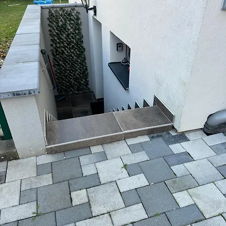 Les Mirabelles アパート *